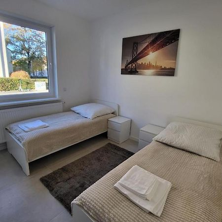Monteurzimmer Mit Zwei Einzelnen Betten In Einer 3Zi Wohnung Mit Kueche Und Bad Osnabrueck Exterior photo