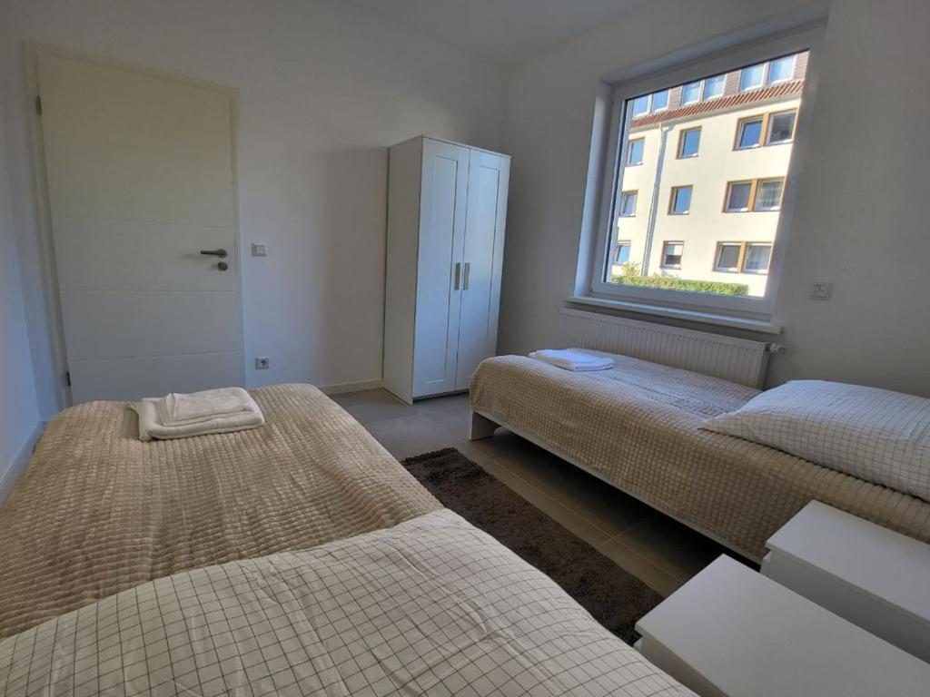 Monteurzimmer Mit Zwei Einzelnen Betten In Einer 3Zi Wohnung Mit Kueche Und Bad Osnabrueck Exterior photo
