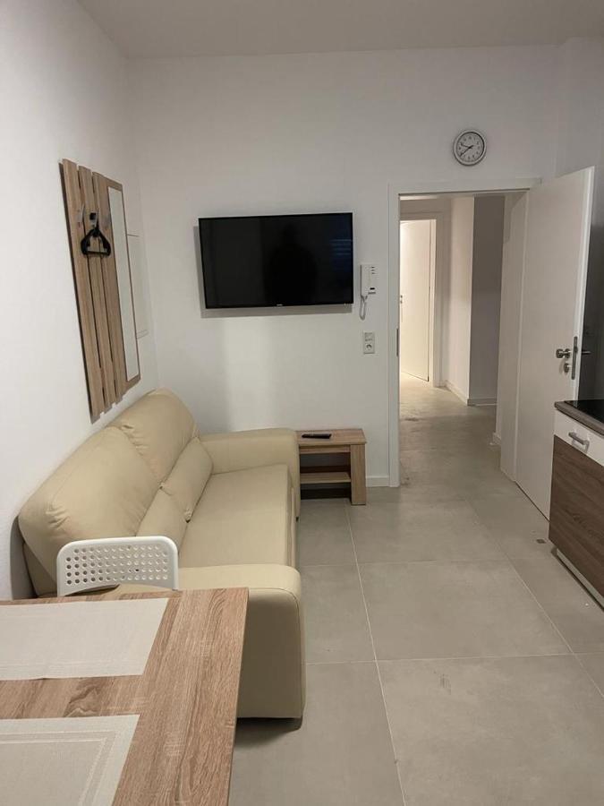 Monteurzimmer Mit Zwei Einzelnen Betten In Einer 3Zi Wohnung Mit Kueche Und Bad Osnabrueck Exterior photo
